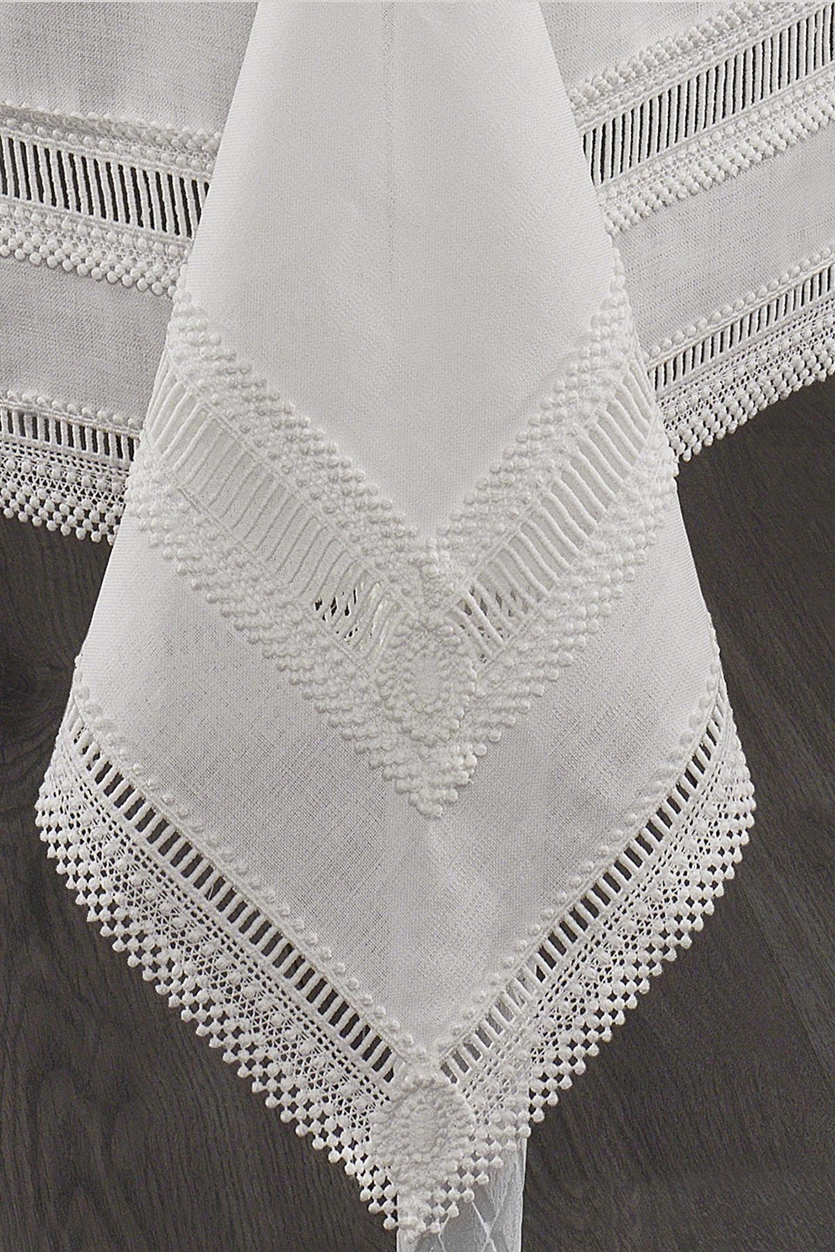 Скатерть Elis с грязеотталкивающим покрытием (160 x 320 см)
