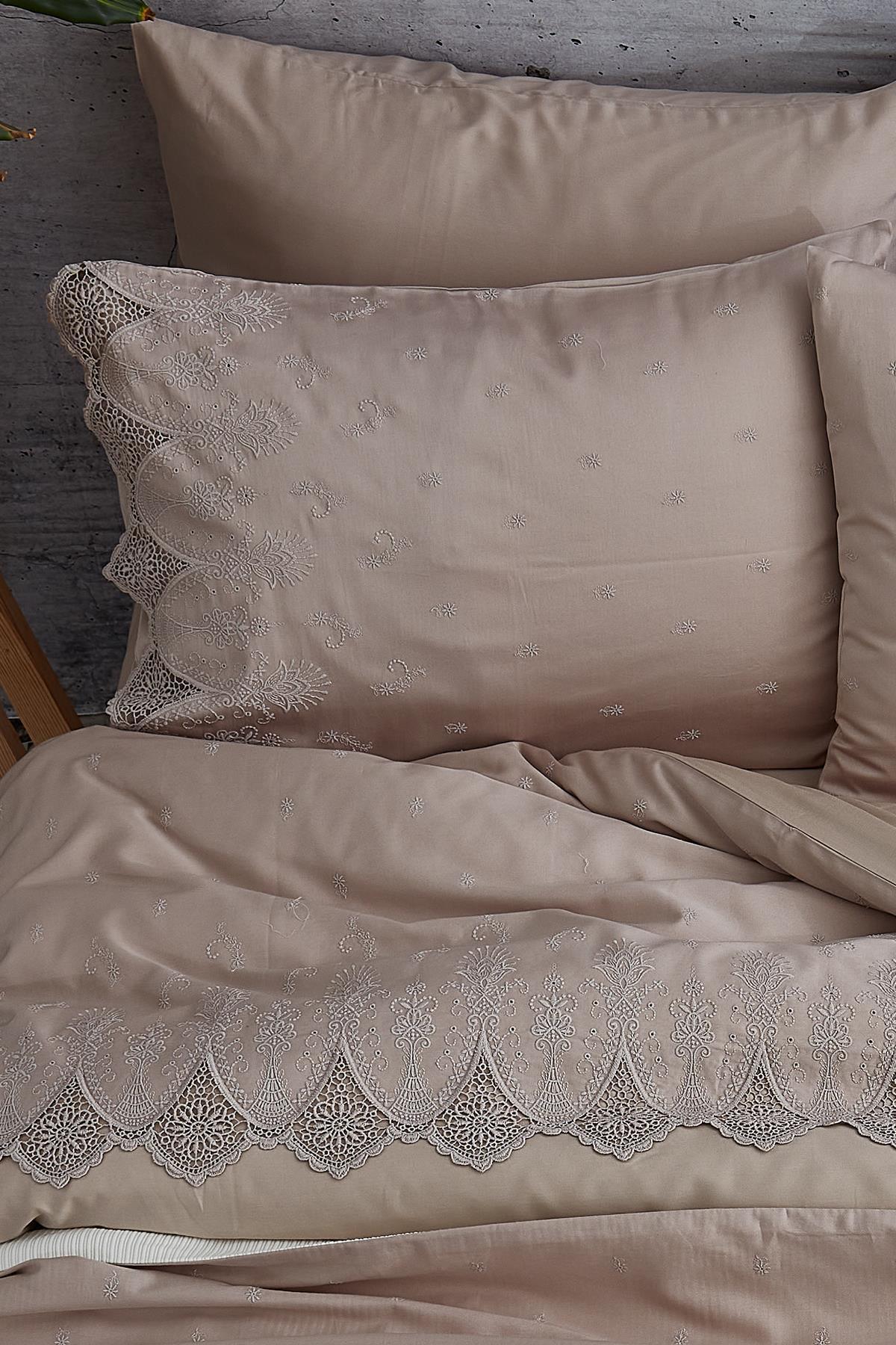 Emma Dantelli 7-предметный комплект постельного белья с покрывалом размера Super King Size — Nazik Home — Ценность для моего дома!